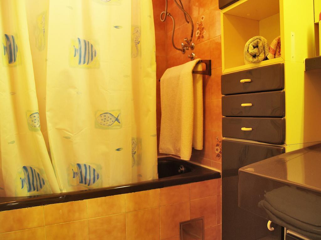 Roses Apartment Lukoran Екстериор снимка